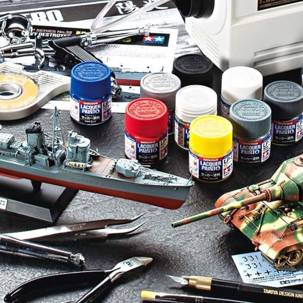 Shop_Ban_Son_Mo_Hinh_Lacquer_Tamiya_Chinh_Hang_Gia_Re_Nhat_Eb953E68Da504C39A9A1D26499996D45_Master.jpg Gundam