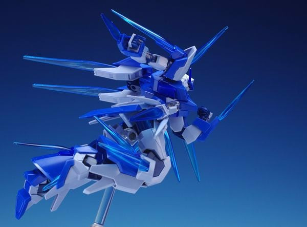 Custom_Gundam_Age-Fx_Burst_Hg_C2F18Dd9Ae874Afda9110Ea367229C9F_Grande.jpg Gundam
