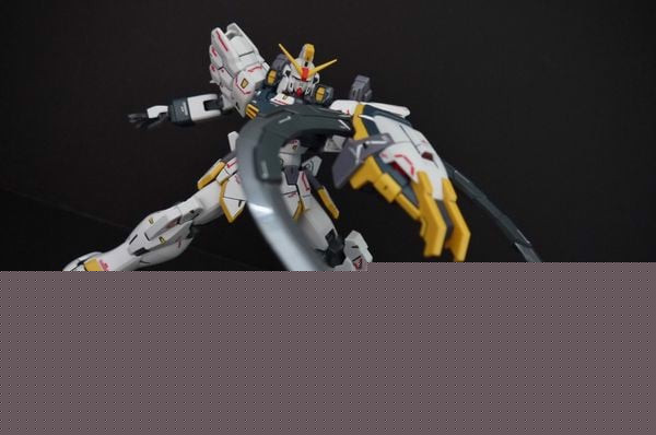 Figure_Gundam_Sandrock_Ew_Ver_Mg_Grande.jpg Gundam