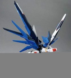 Freedom Gundam Ver 2.0 - Mg - 1/100 - Mô Hình Chính Hãng Bandai 6 Gundam