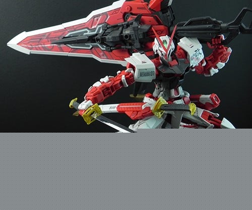 Gundam_Astray_Red_Frame_Kai_Lowe_Guele_S_Customize_Mg__1100_Nshop_Grande.jpg Gundam