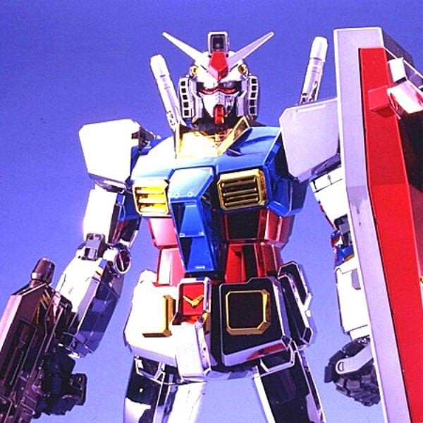 Gundam_Limited_Rx-78-02_Chrome_Plate_814972Db385E4B6C8895Faf3Bd4Eaeb9_Master.jpg Gundam
