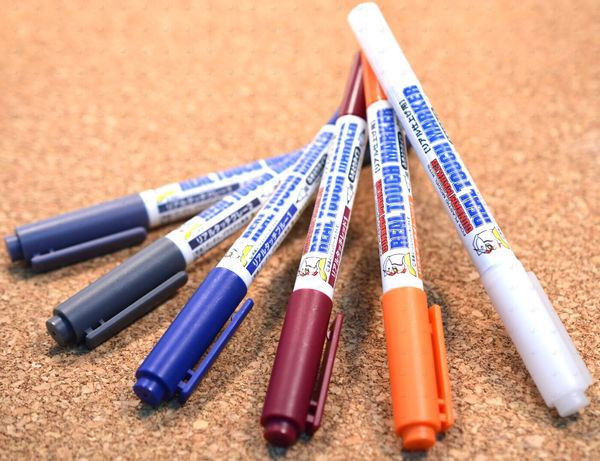 Gundam_Marker_Real_Touch_Chinh_Hang_5A235Bde76364E3Aa8Dbabcc3579532E_Grande.jpg Gundam