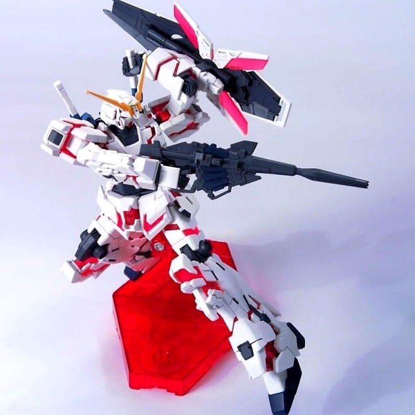Mo_Hinh_Gundam_Unicorn_Bandai_Shop_Gundam_Hcm_F337125D9C2E4011Af91A18D62997618_Grande.jpg Gundam