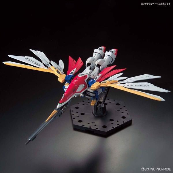 Mua_Ban_Xxxg-01W_Wing_Gundam_Rg_Gia_Re_6762Bc9Cc110432296F2B73A3Ea6Df49_Grande.jpg Gundam