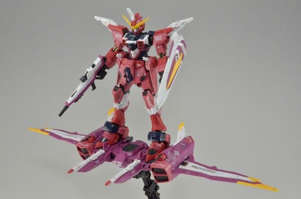 Mua_Justice_Gundam_Rg_Tai_Viet_Nam_714Cb49870Ae4Cee9B4B09E04788F9Be_Grande.jpg Gundam