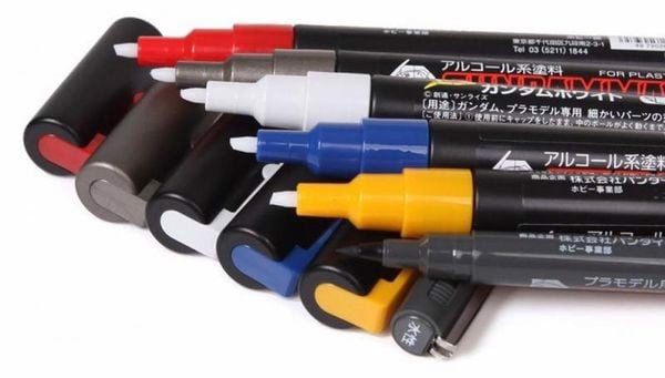 Review_Gundam_Marker_Basic_6_Color_Set_Gms105_Dc28C6723F6447A28A8846543E210Db9_Grande.jpg Gundam