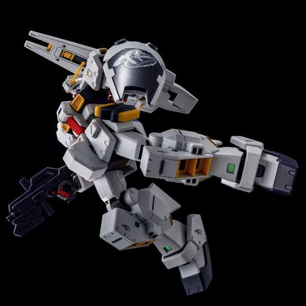 Review_Rx-121-1_Gundam_Tr-1_Hazel_Custom_Hguc_B9206A1Ed8Cd4399A7Dd3C18F3712176_Grande.jpg Gundam