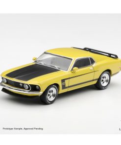 Alternative view of Ford Mustang Boss 302 1969 Bright Yellow | MGT01342